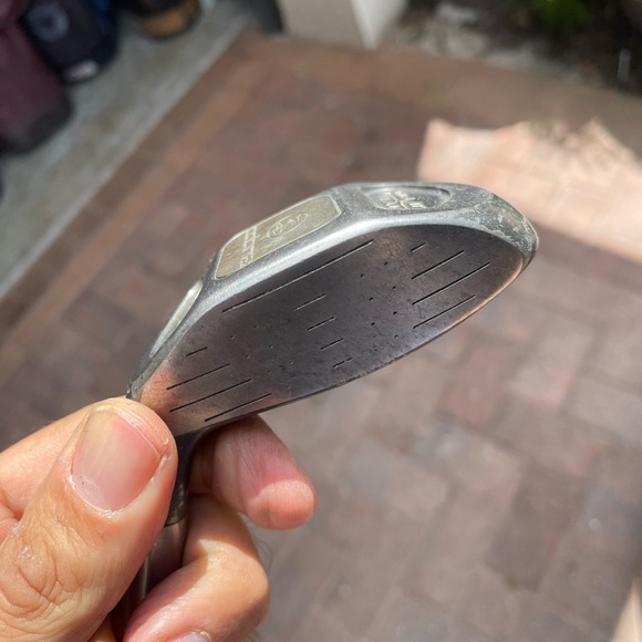 Cobra Gravity Back 7 Wood 21 Deg In Right Handed - Picture 4 of 6